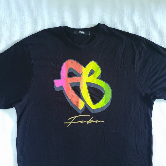 FUBU Logo Graphic Tee👕 - NWT - Picture 7 of 14